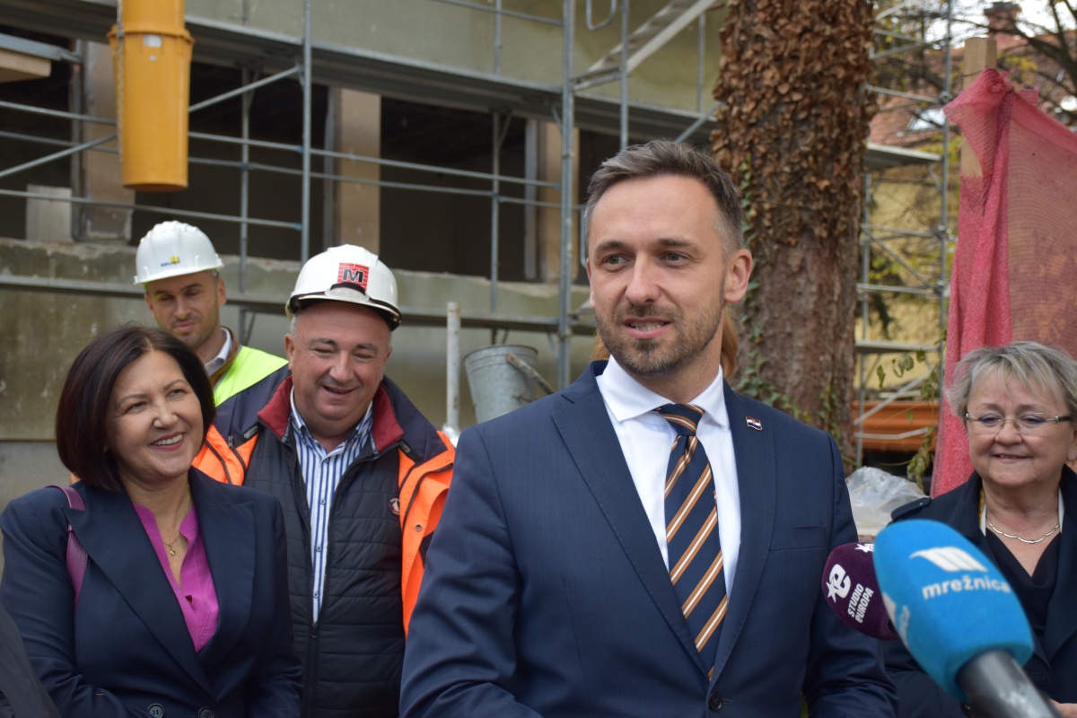 Ministar Piletić u Karlovcu 26