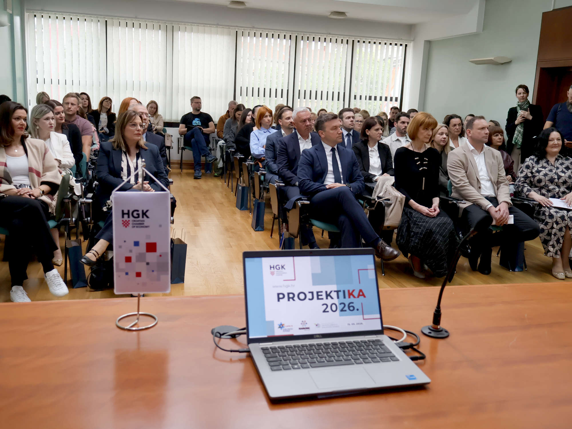 ProjektiKA 2026 06