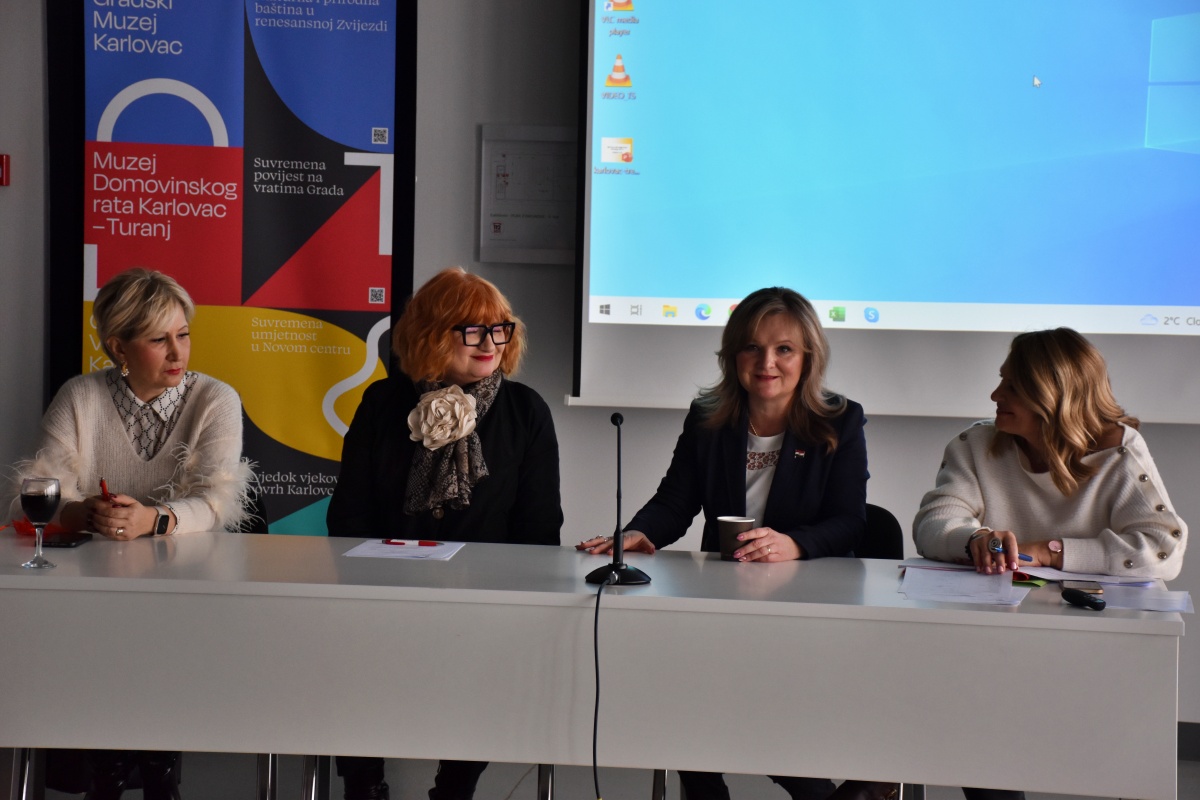 8. sjednica Predsjedništva UHSR 4