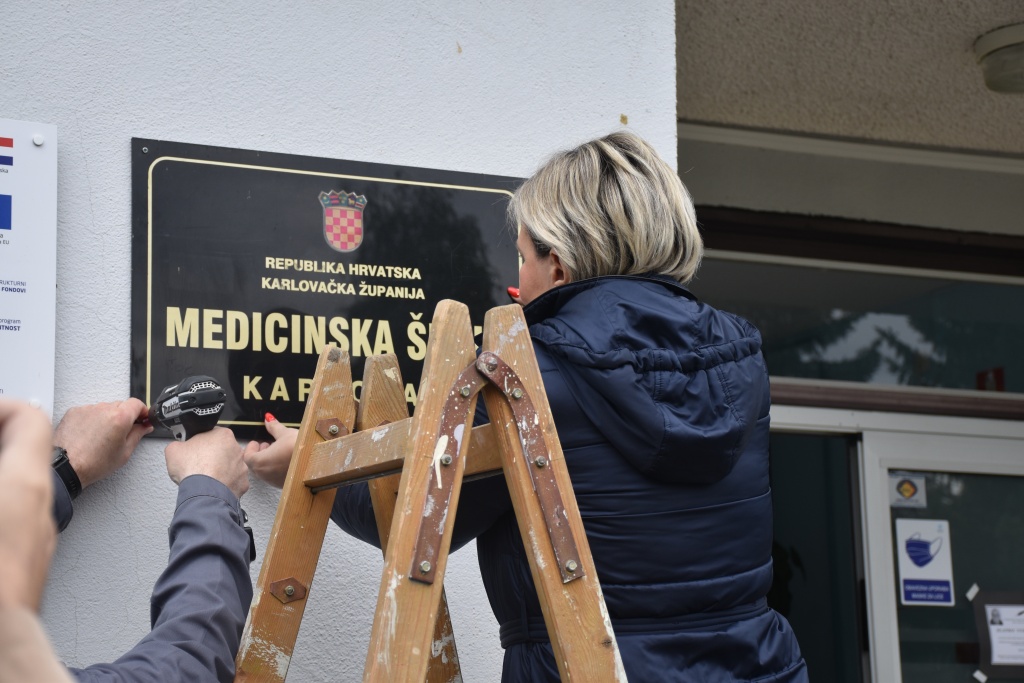 medicinskapres8