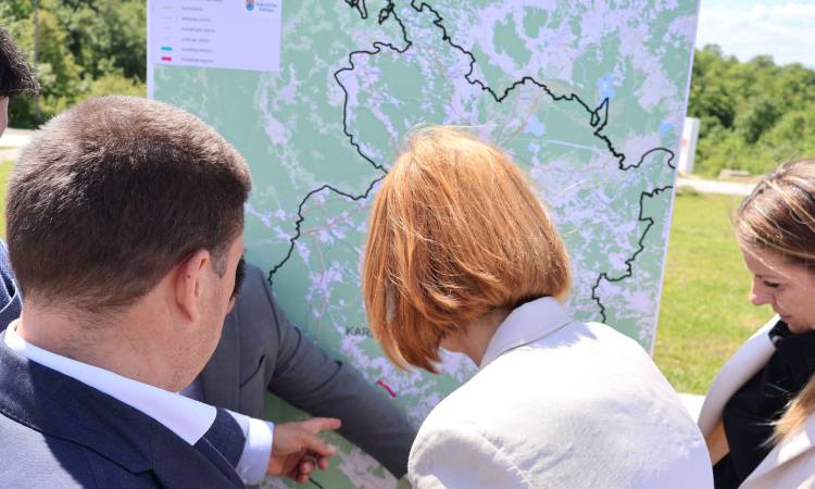 Još 13,4 km cesta u pograničnom prostoru Karlovačke županije ide u obnovu